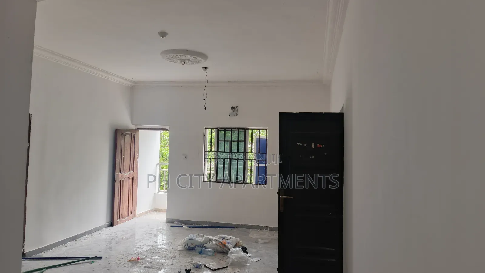 3bdrm Block of Flats in Shell Location for rent