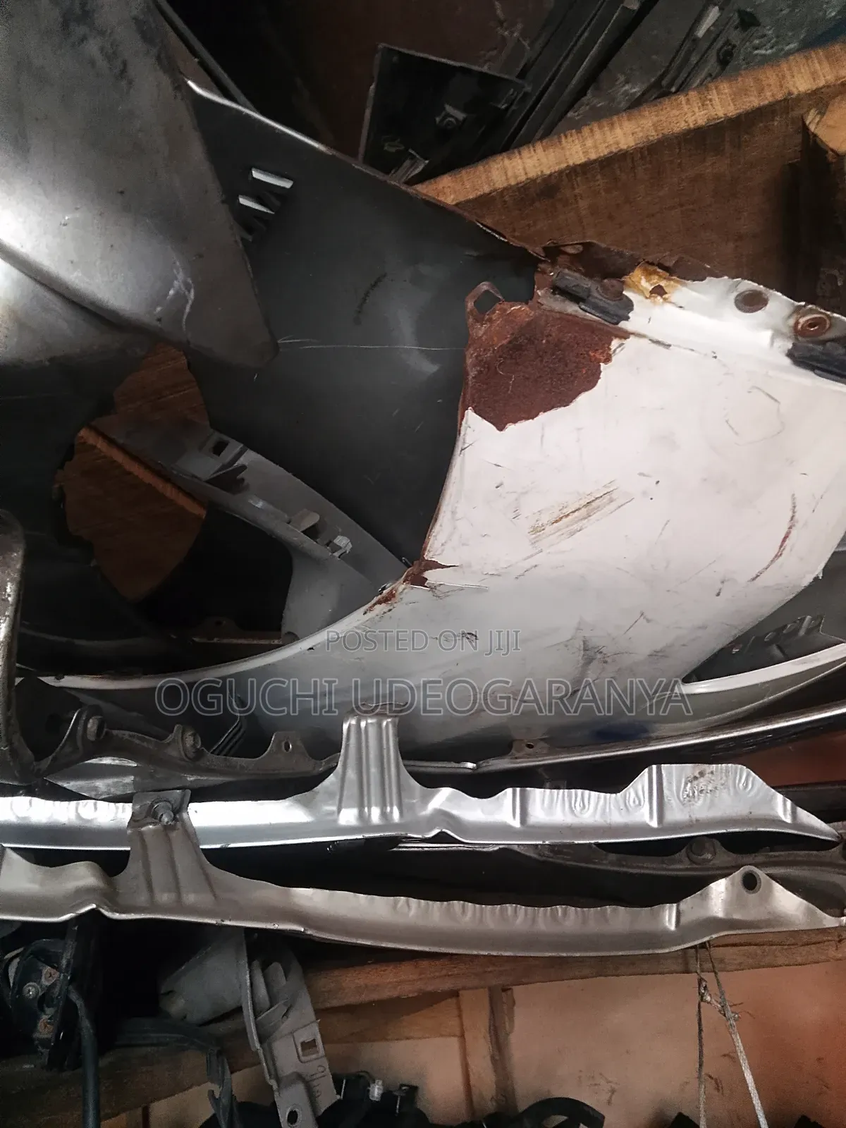 Fender for Toyota Previa 2010