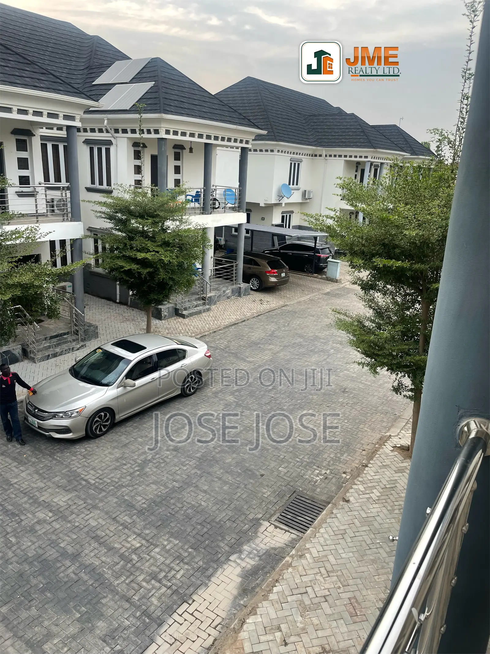Furnished 4bdrm Duplex in Ask Agent, Idu Industrial for sale