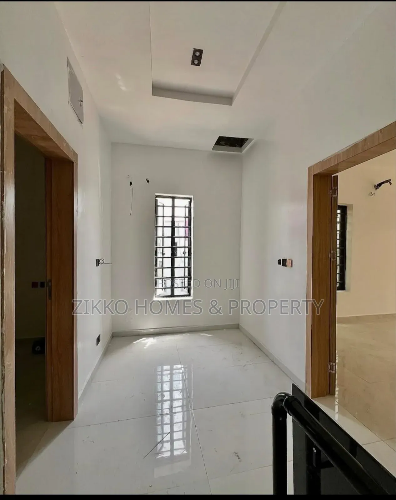 4bdrm Townhouse/Terrace in Ikota Gra, Lekki for sale