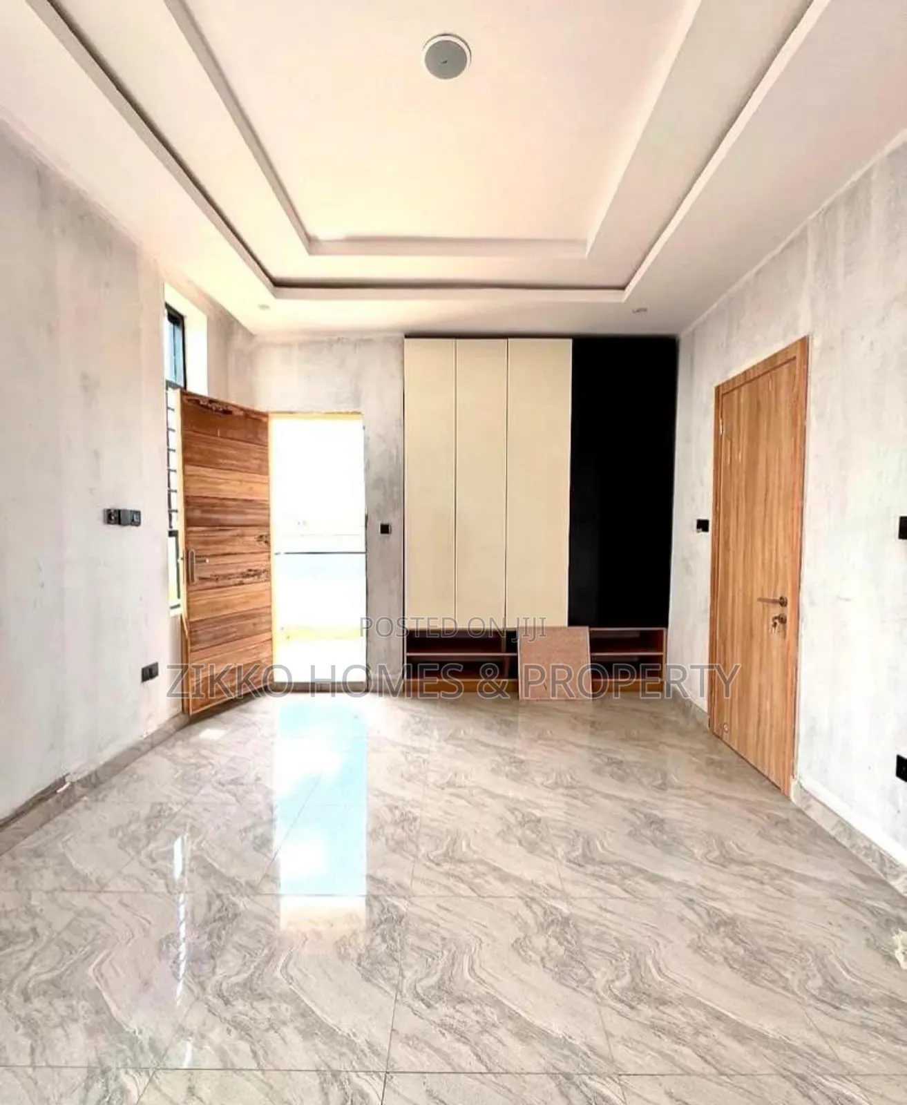 2bdrm Apartment in Ikota Gra, Lekki for sale