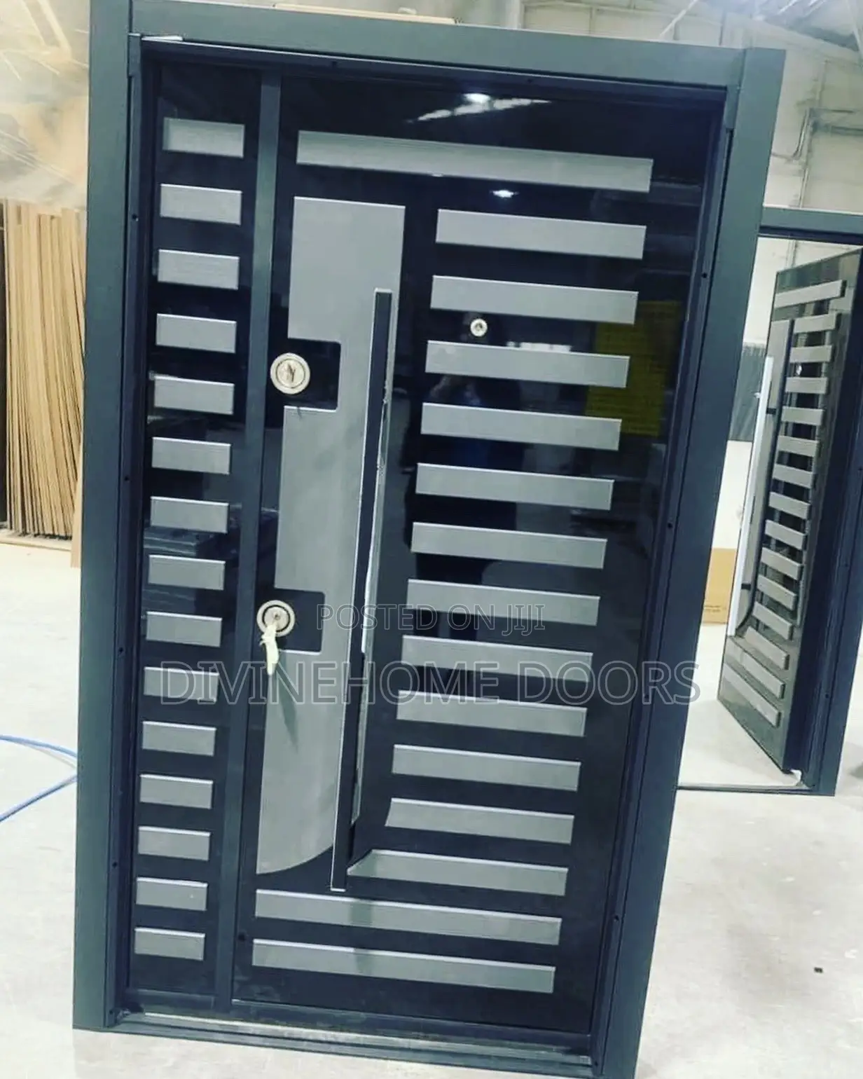 Parallel Line Turkey Door