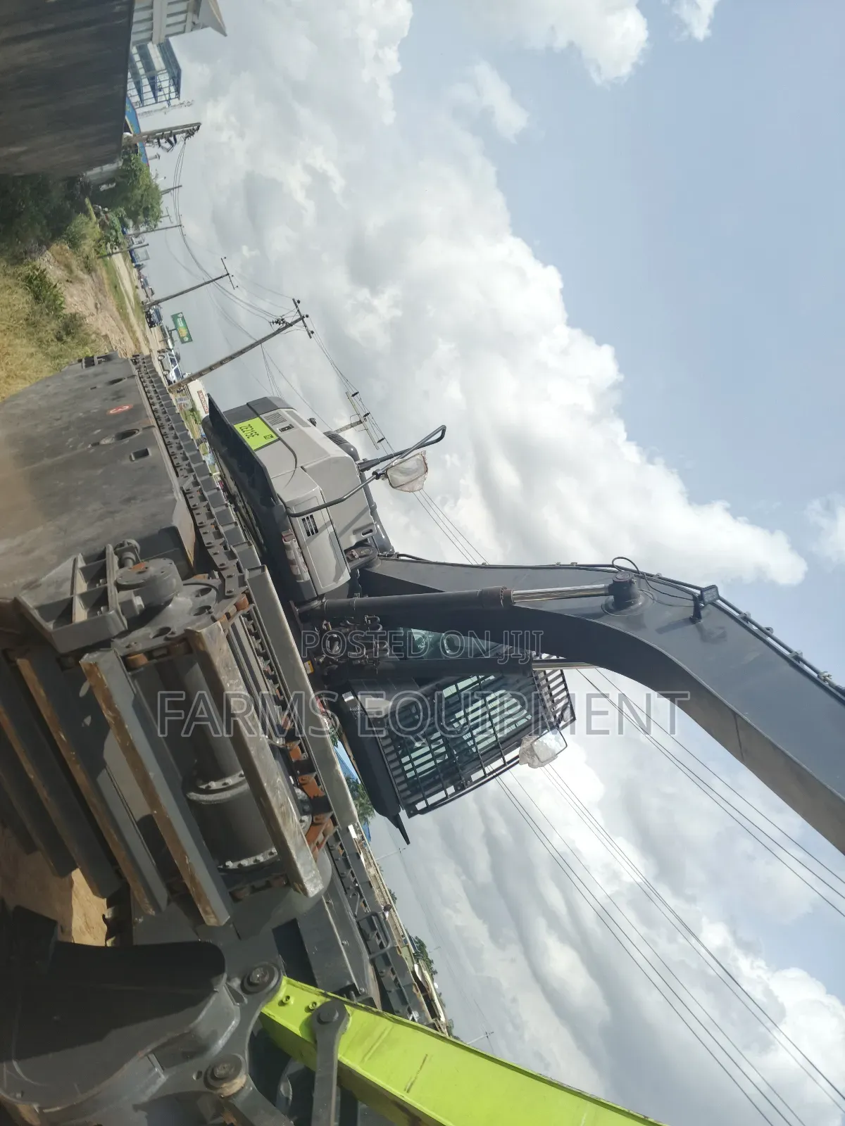 Swamp Buggy (Amphibian Excavator)