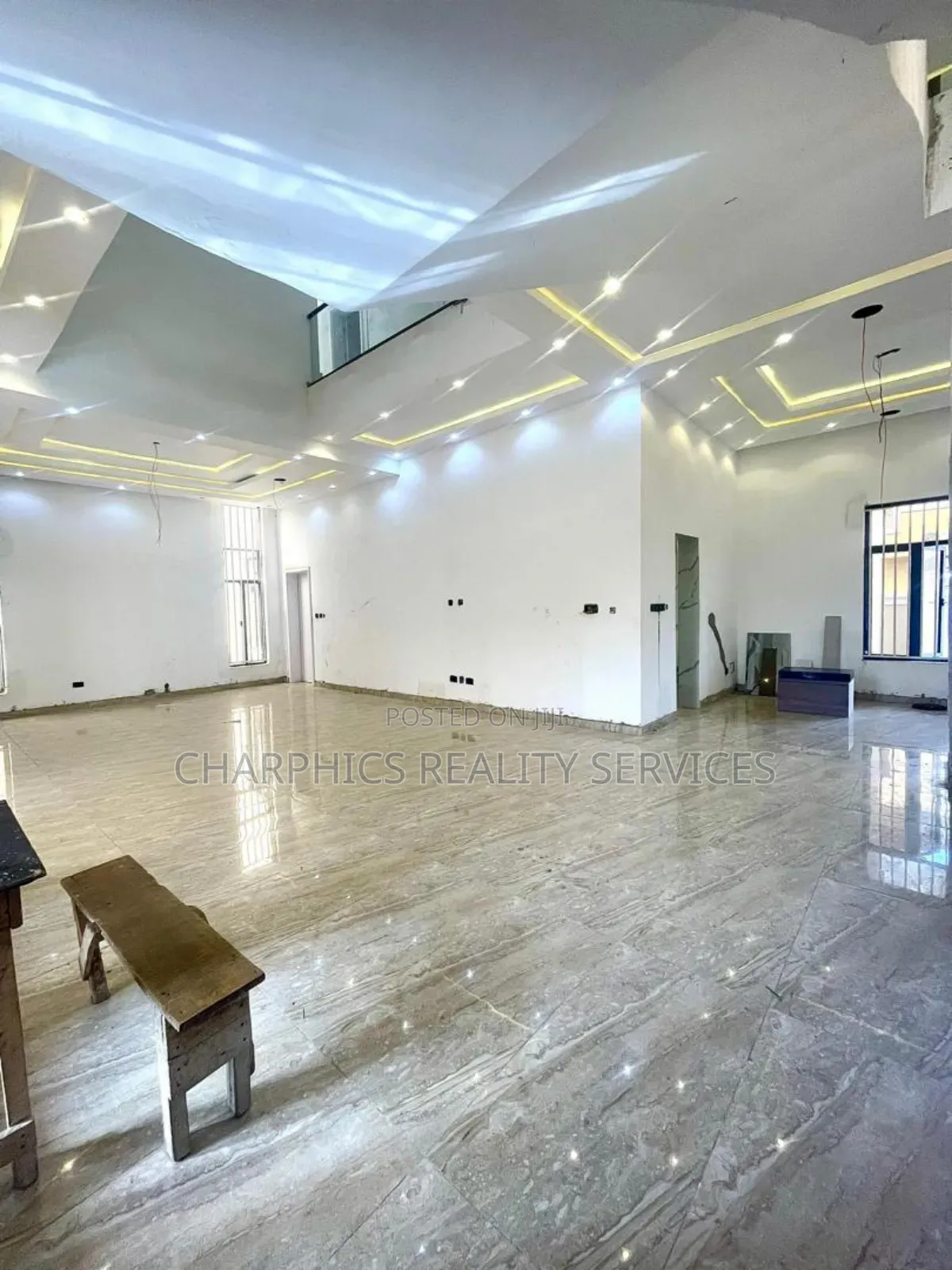 5bdrm Duplex in Lekki Phase 1 for sale