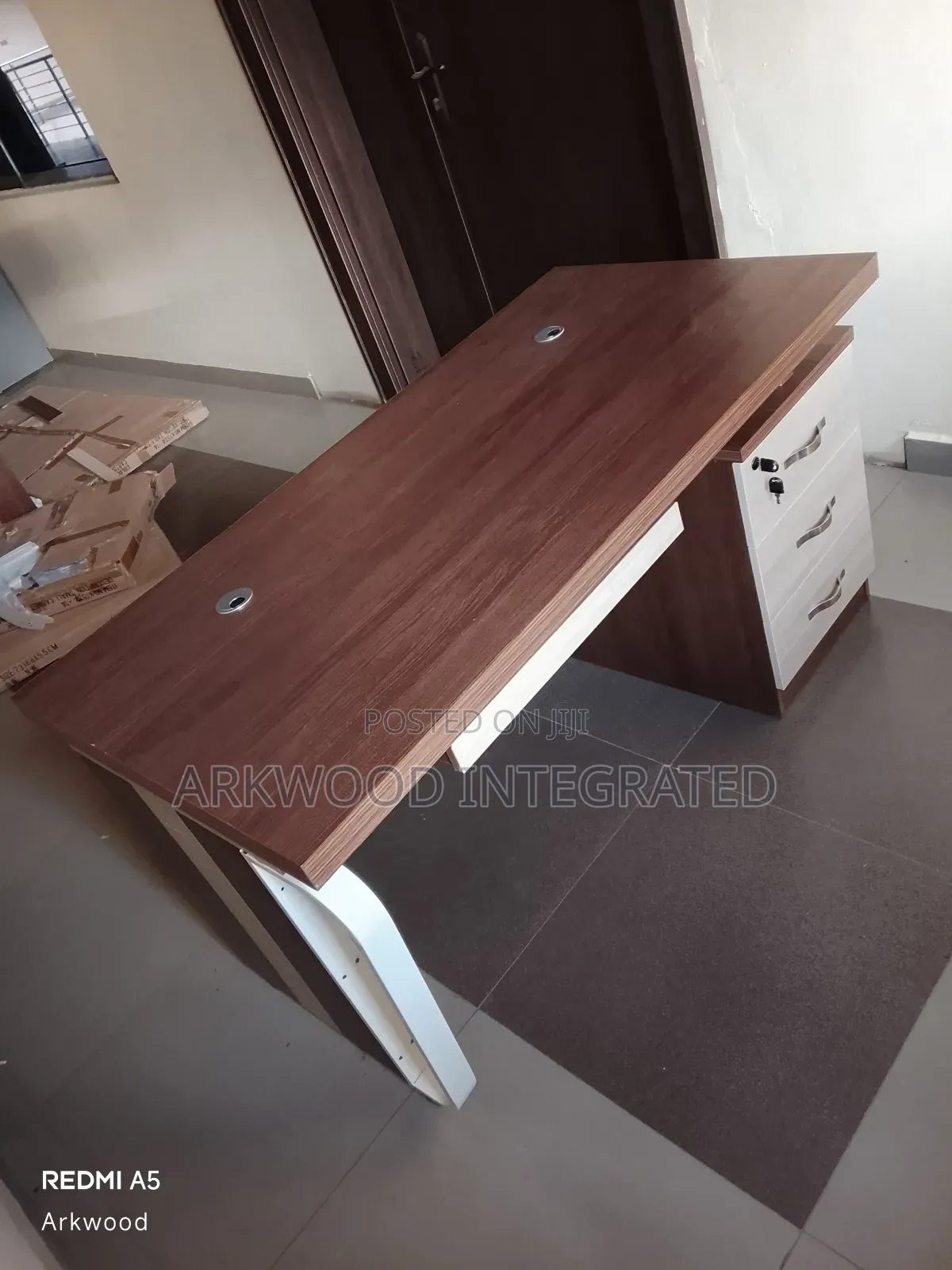 Office Table 1.4mitre Length