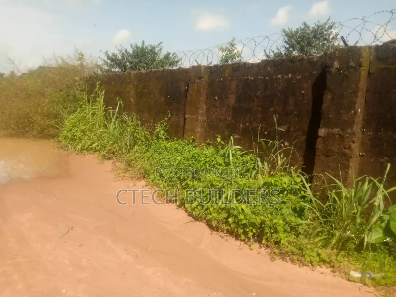 Airport Rd Land Sale Along the Tarred Road