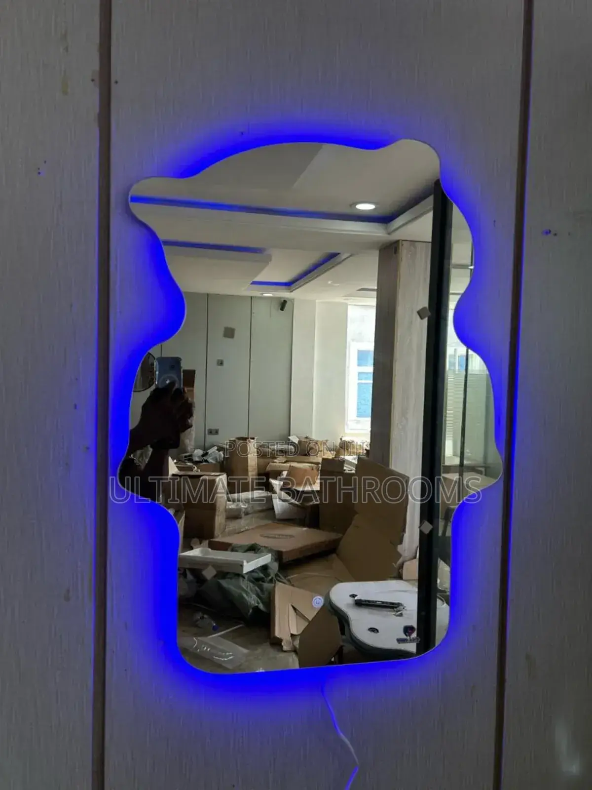 80x60cm Human Shape Bathroom Mirror