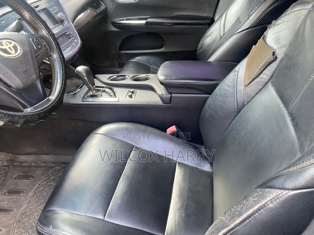 Toyota Avalon XLE 4dr Sedan (3.5L 6cyl 6A) 2014 Black