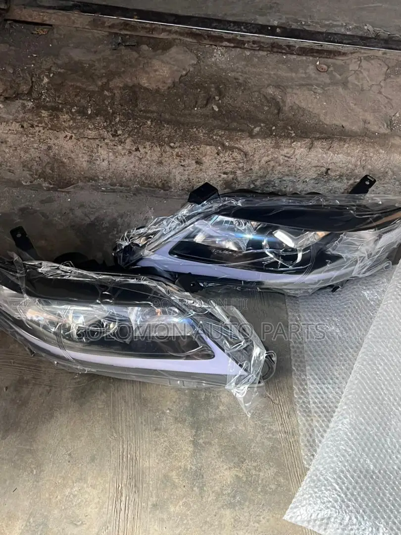 Headlight Camry 2010 2011