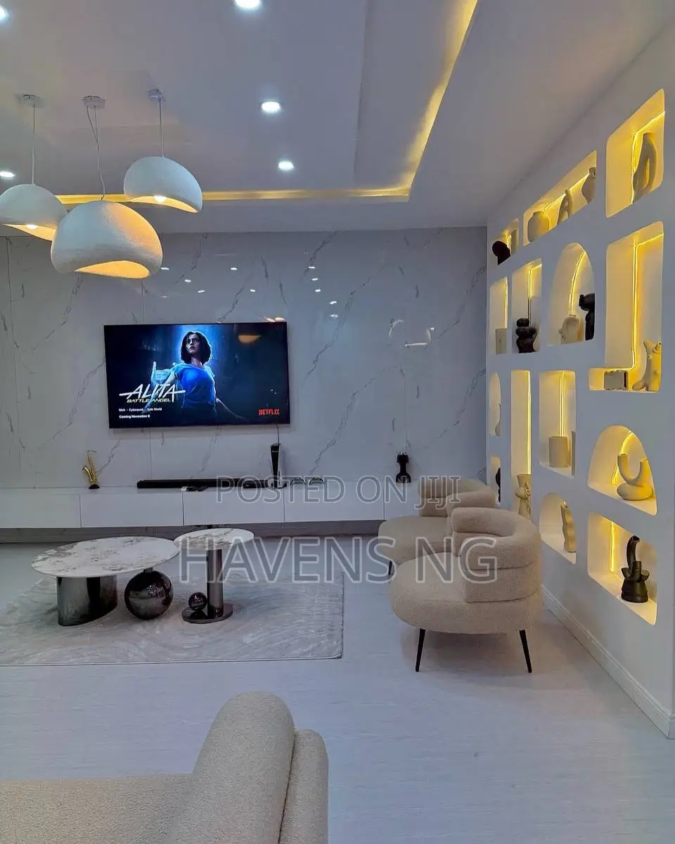 Deluxe 4-Bedroom Luxury Duplex