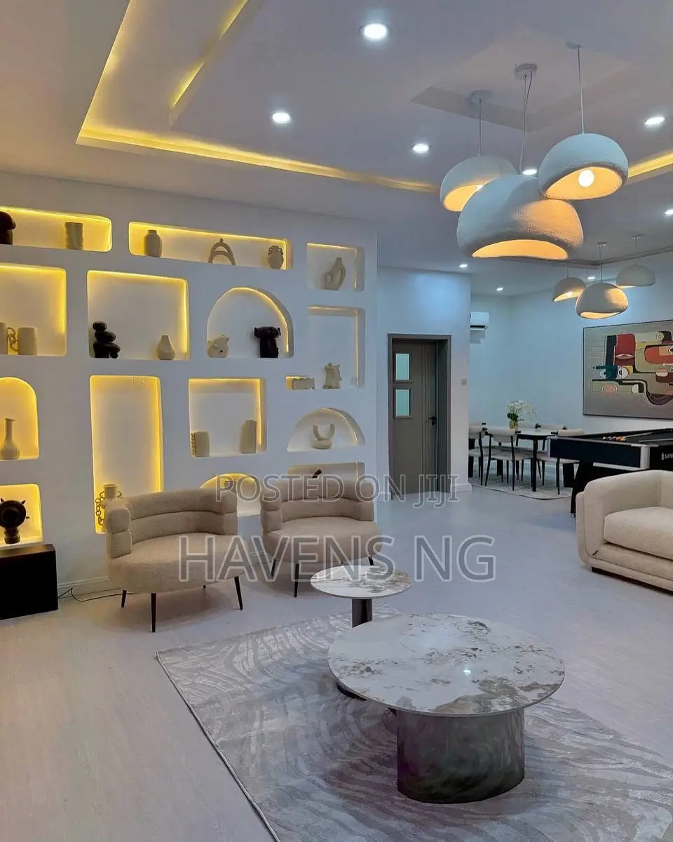 Deluxe 4-Bedroom Luxury Duplex