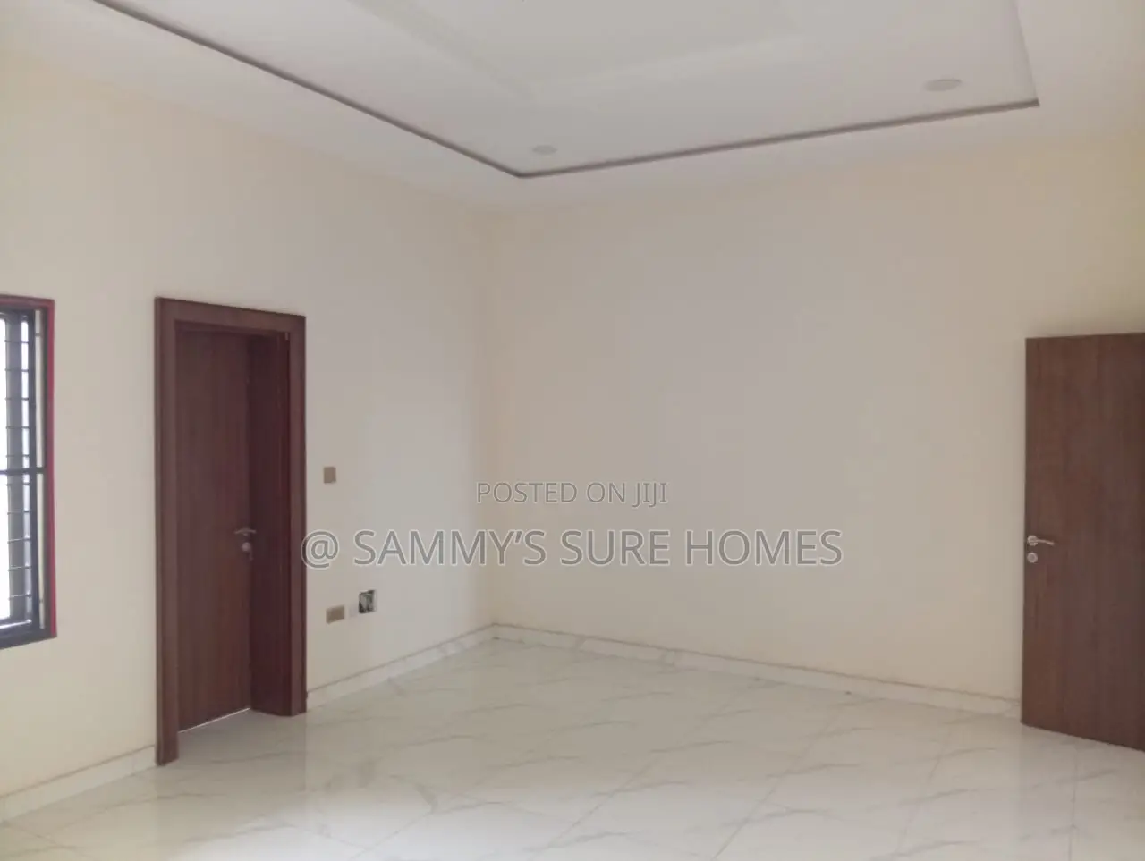 4bdrm Duplex in Jahi Main for sale