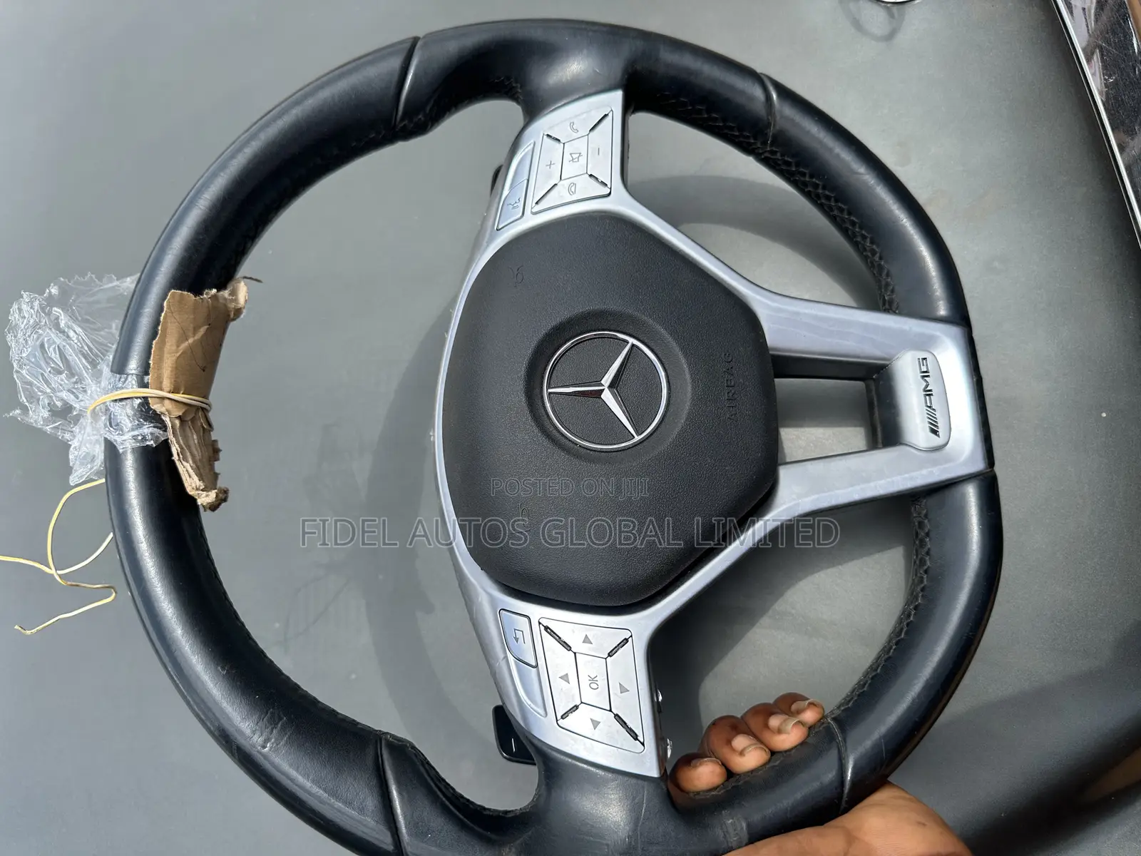 2013 Mercedes Benz C300 / E350 /Glk350 W204 Steering Wheel