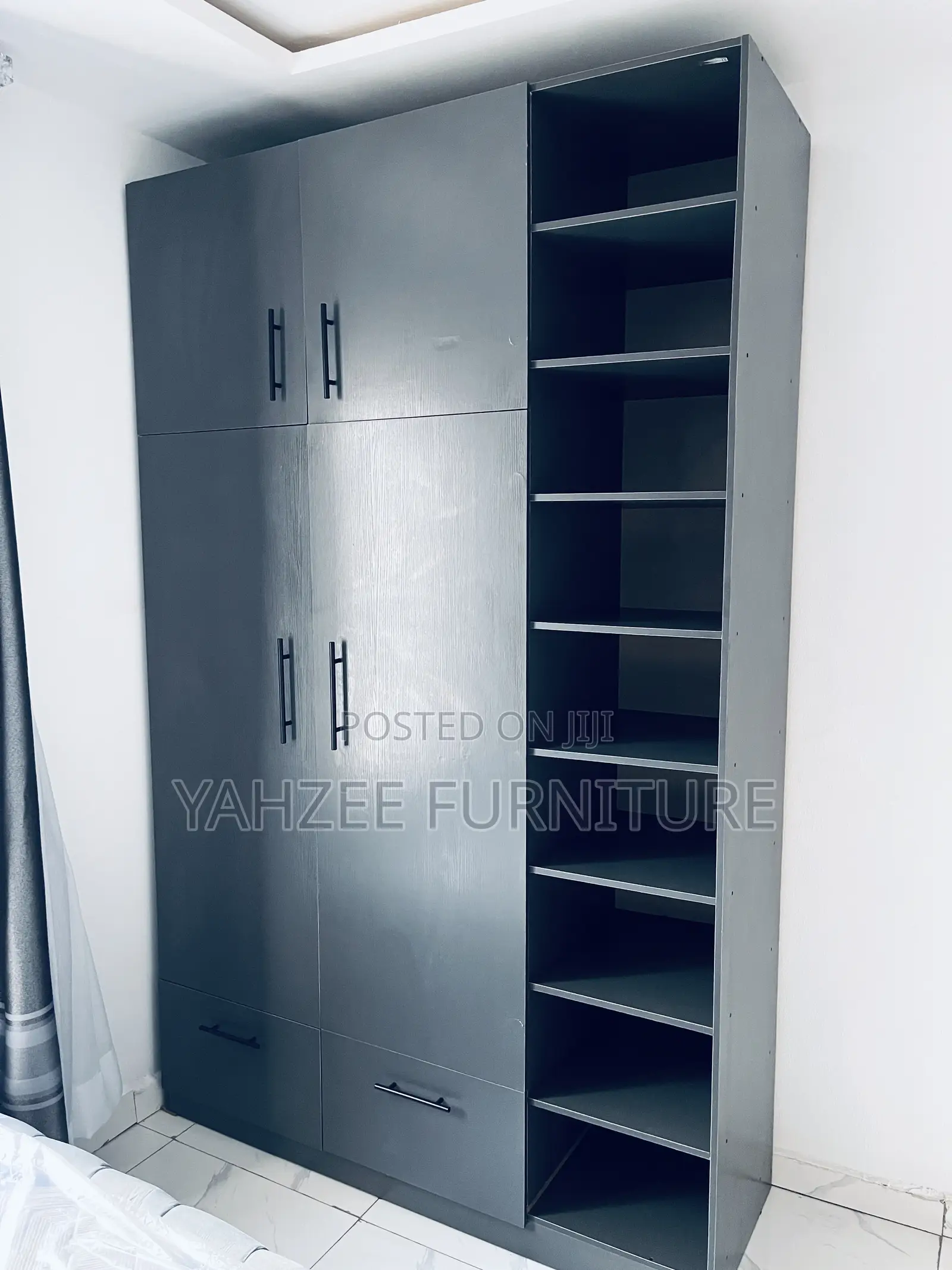 Wardrobe Closet