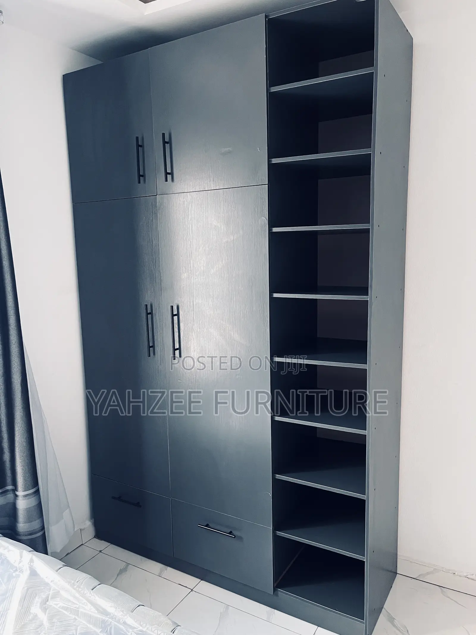 Wardrobe Closet