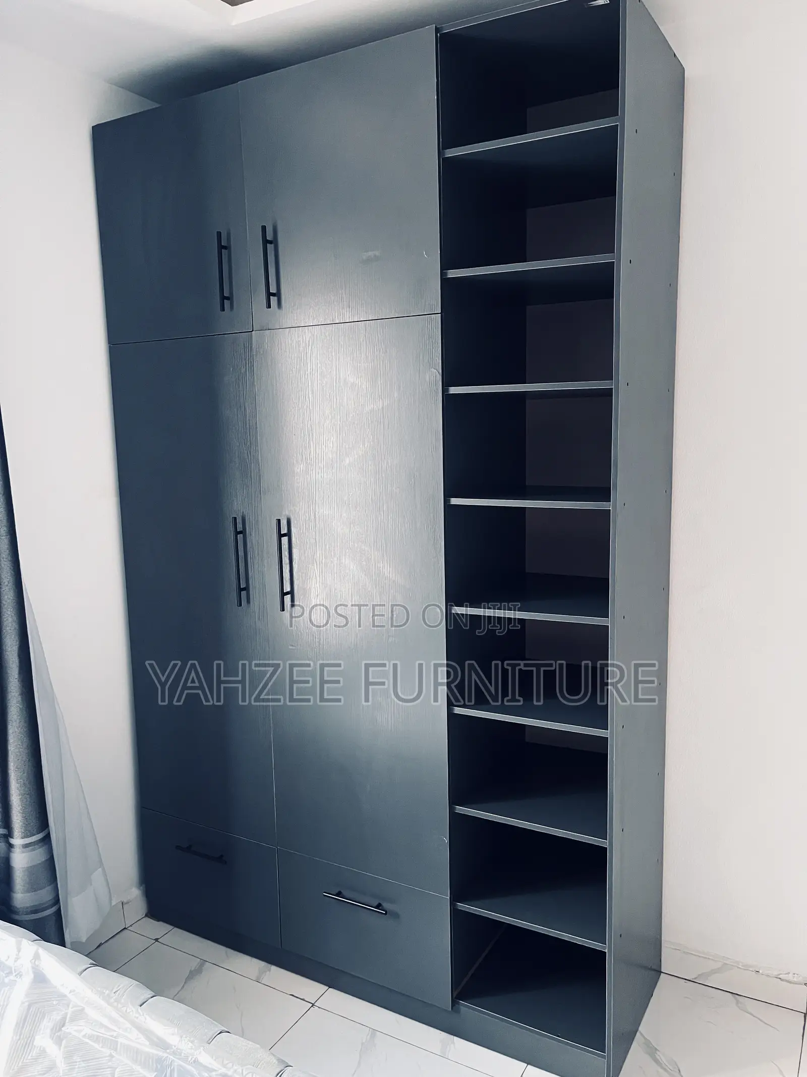 Wardrobe Closet