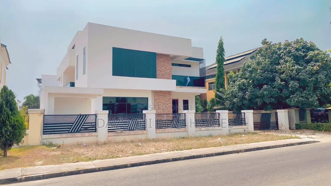 5bdrm Duplex in Royal Garden Estate, Ado / Ajah for sale