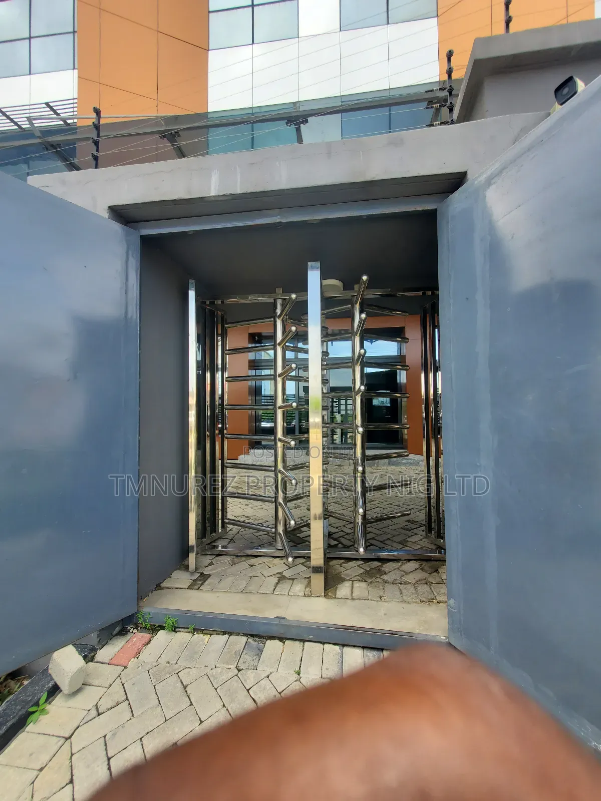 Strictly Office Place for Rent at Lekki Phase1