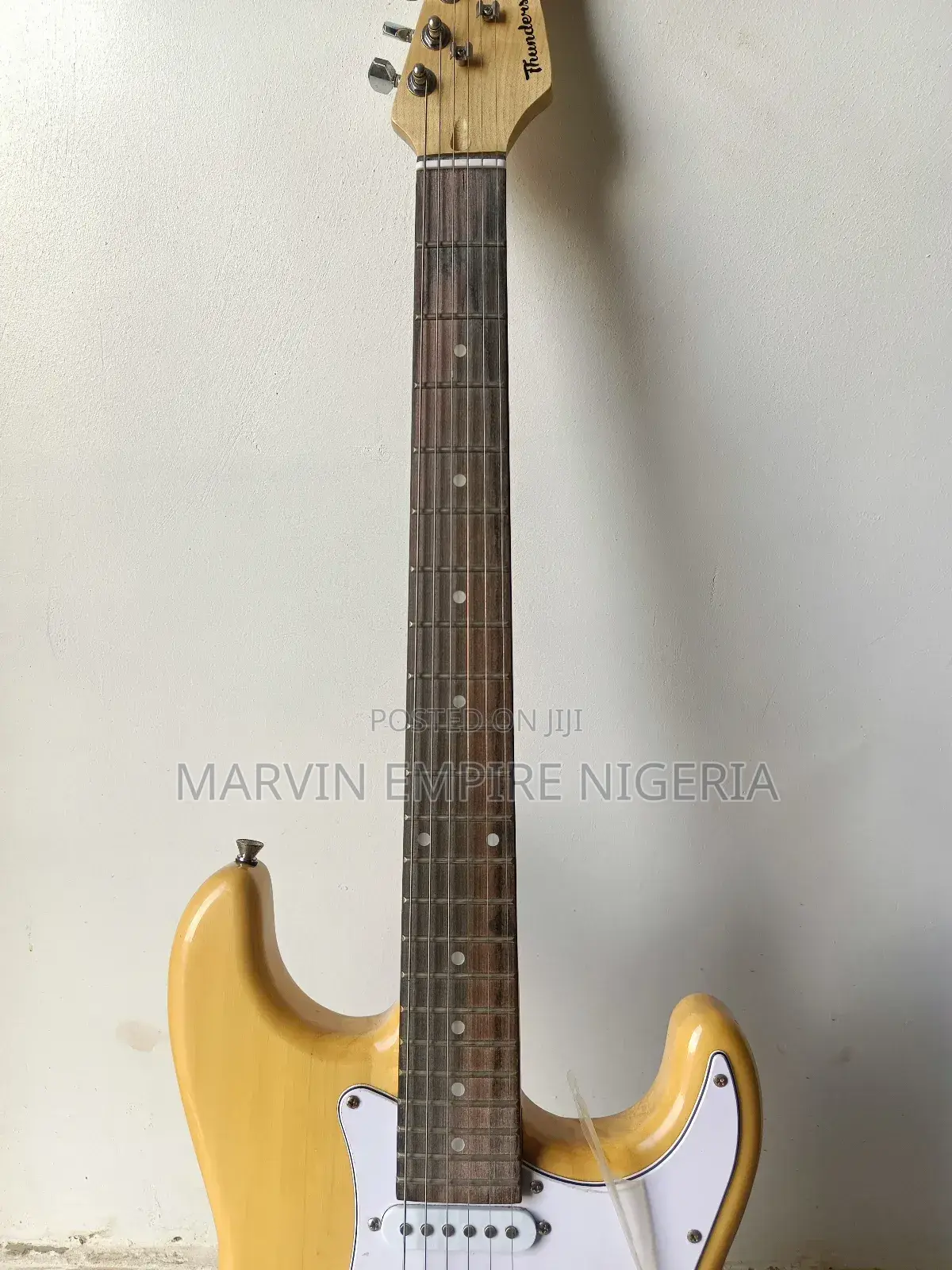 Stratocaster Electric Lead Guitar Plus Free Bag Strap_ Thu
