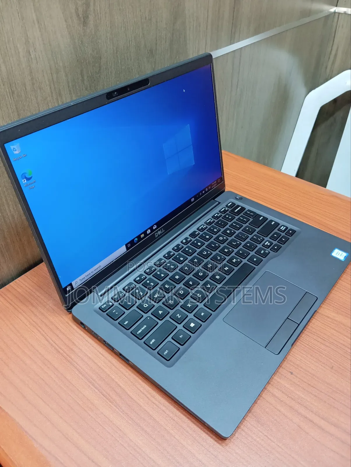Laptop Dell Latitude 7400 8GB Intel Core I5 SSD 256GB