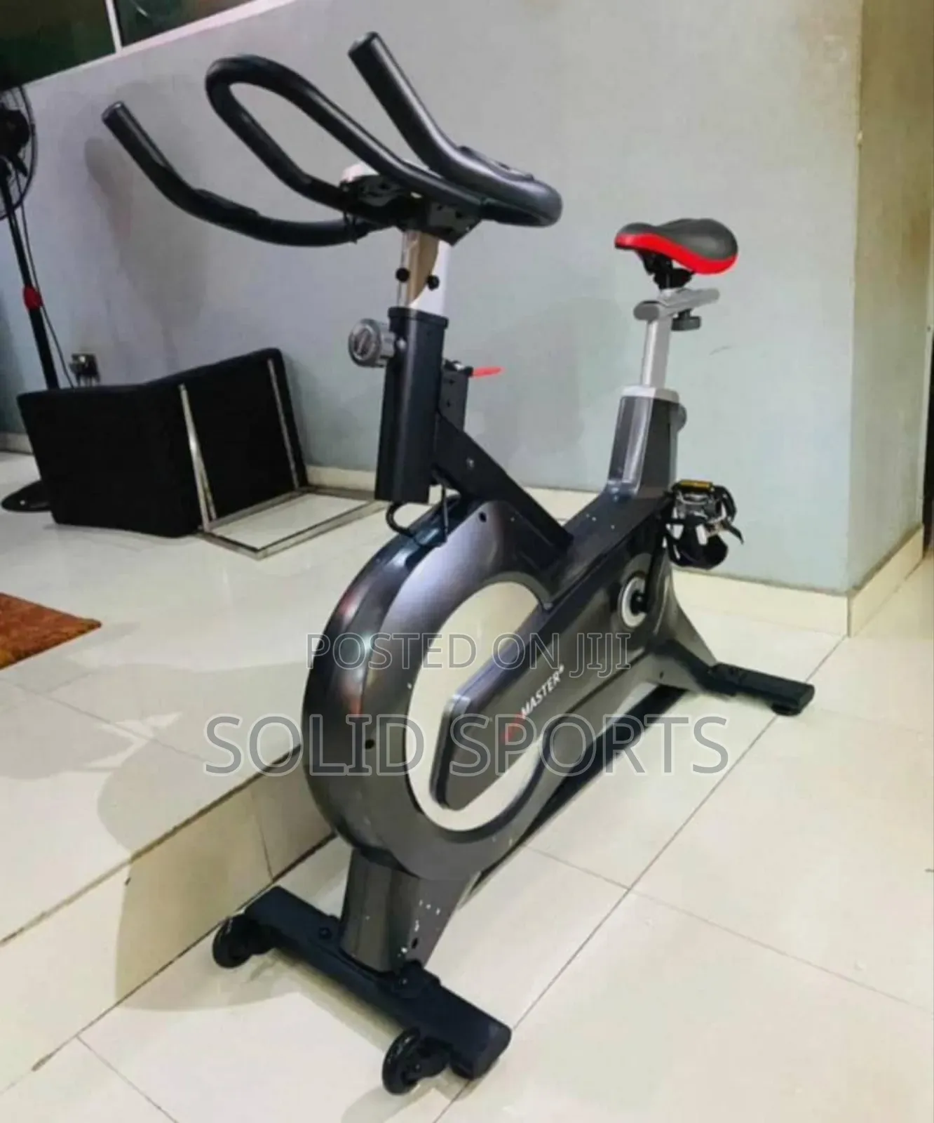 Gym Master Spinning Bike Maximum User Weight 150kg Original