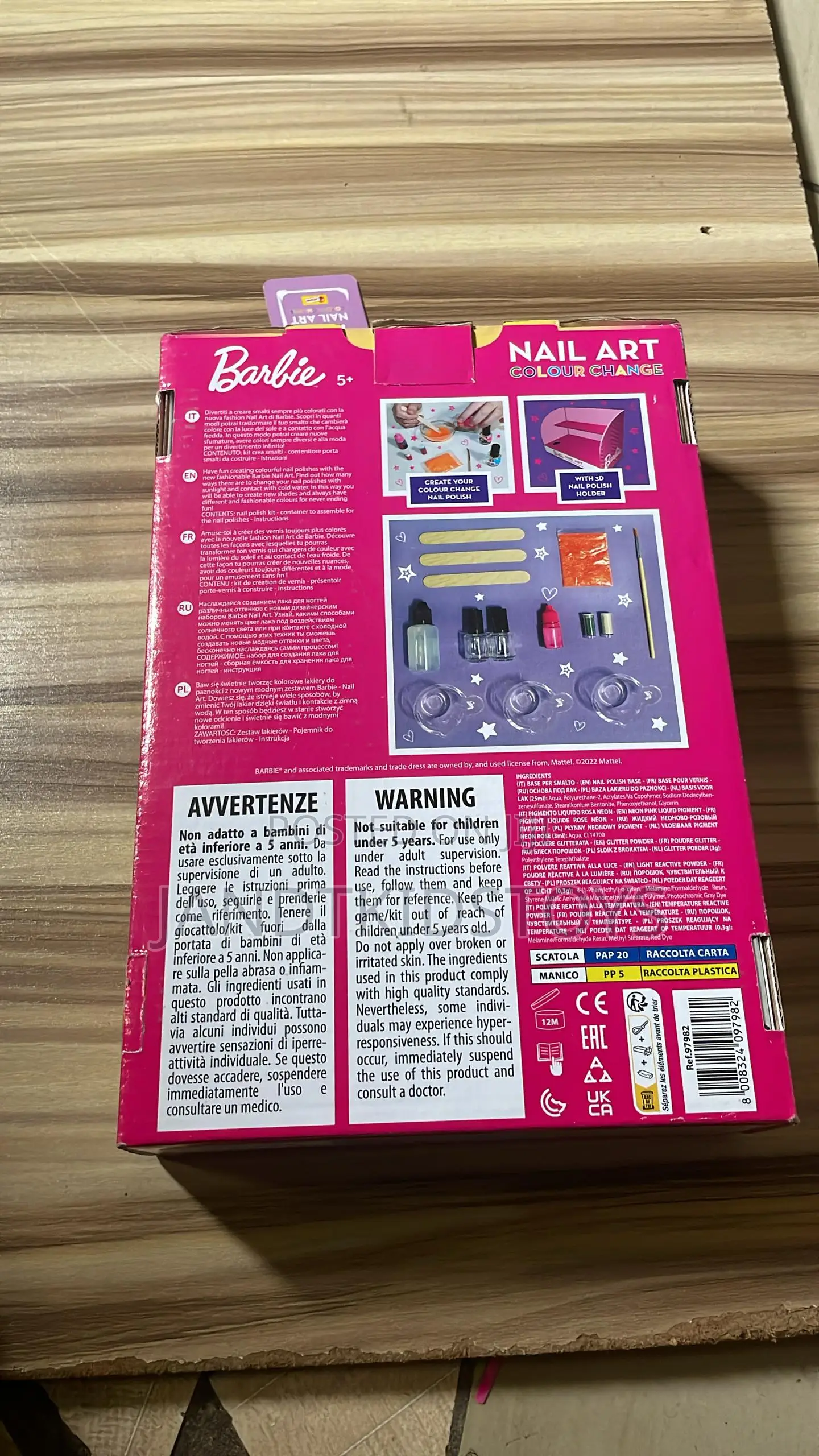 Barbie Nail Art Set – Magical Color Change Edition!