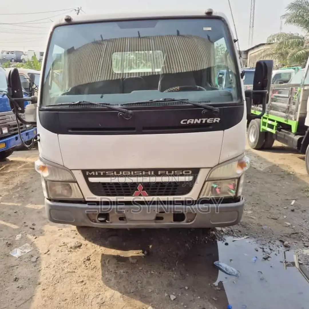 Foreign Used Long Chassis Mitsubishi Fuso Canter