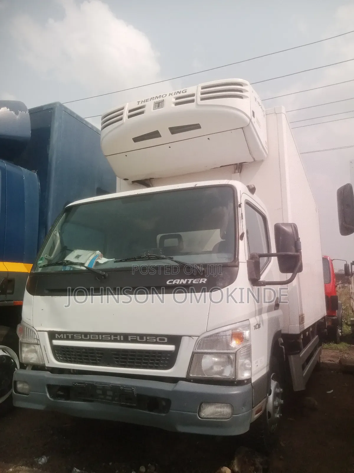 Mitsubishi Canter Cooling Van