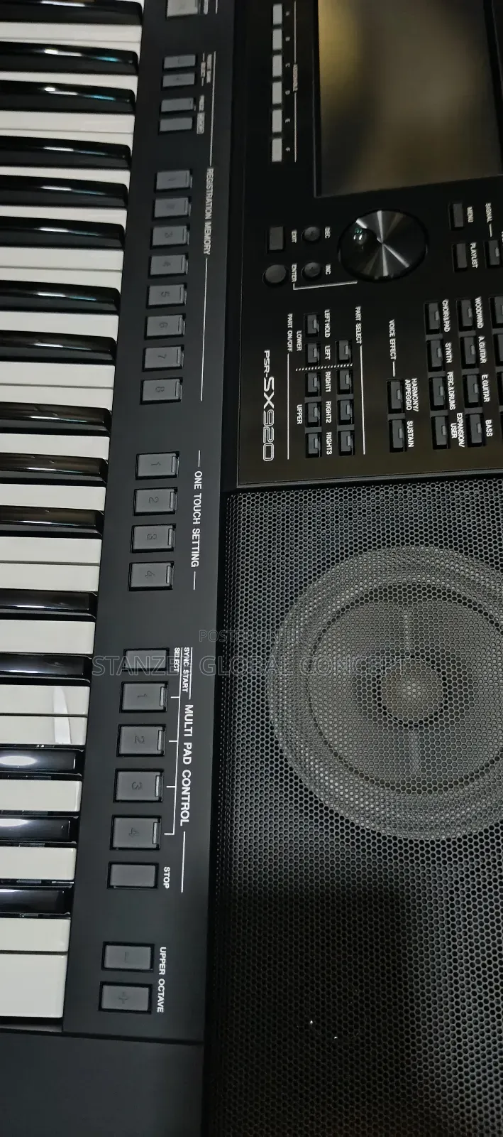 Yamaha Psr-sx920 Keyboard With Original Adapter And Stand