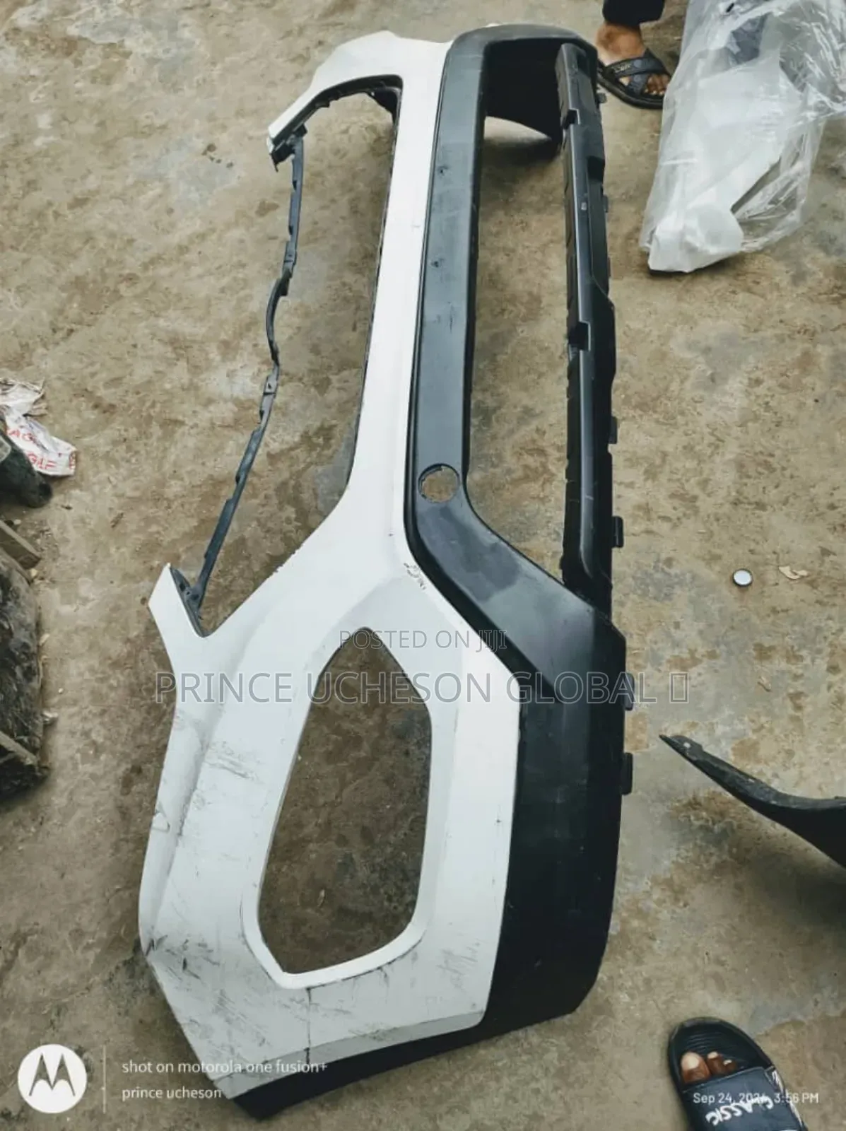 Hyundai Santafe 2013 Empty Bumper