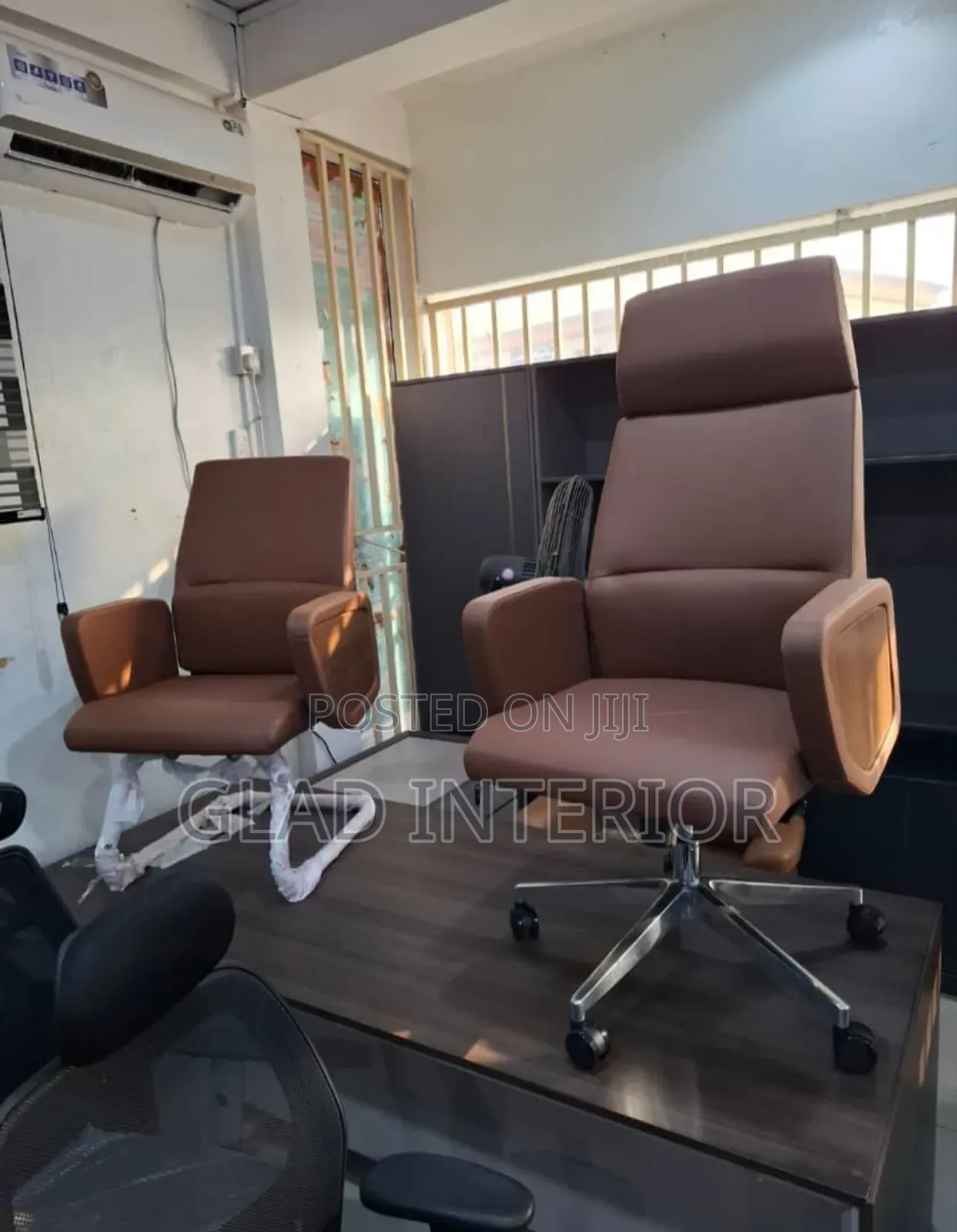 Executive Office Swivel and Visitor's Chair