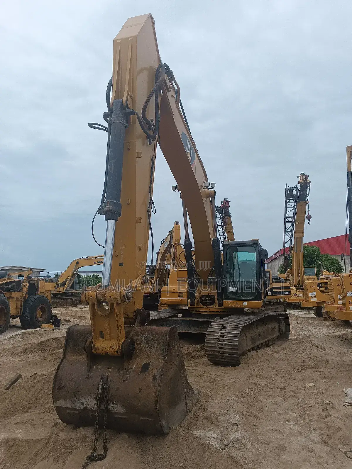 Cat Excavator 330dl for Sale. Price: 197m Naira