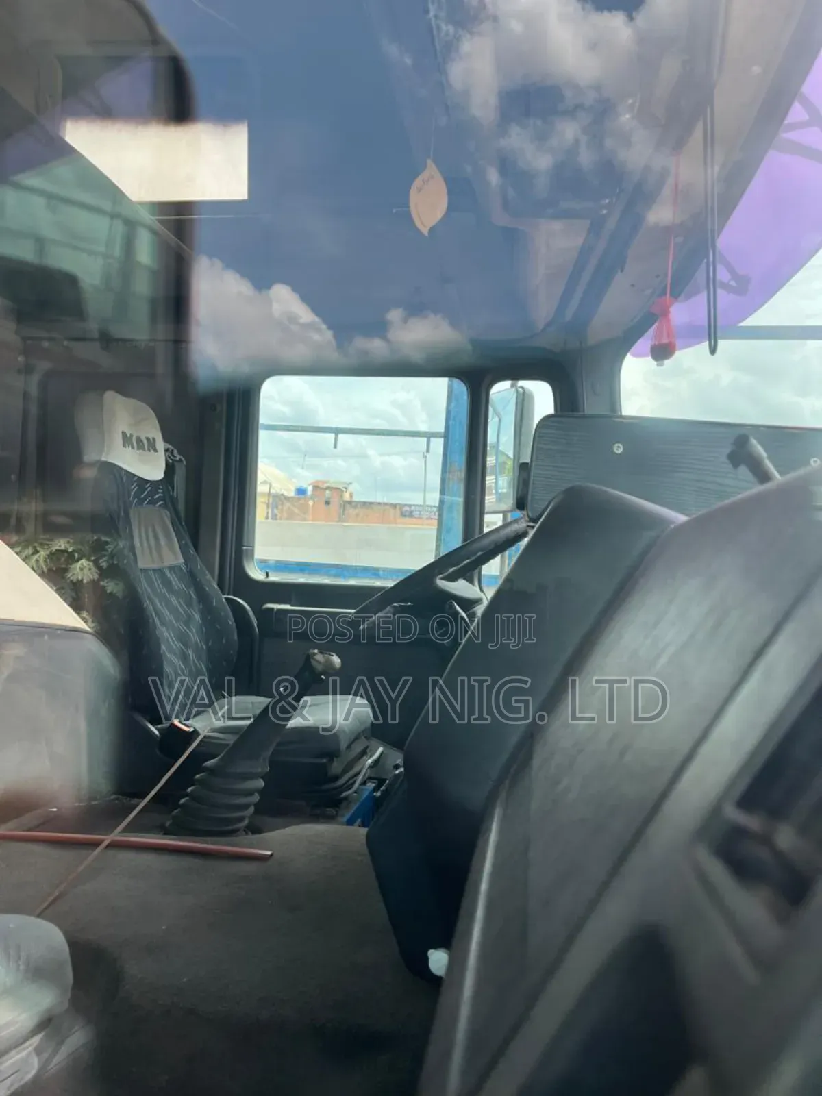 Man Diesel Cap /Chassis 8 Tyres - Foreign Use