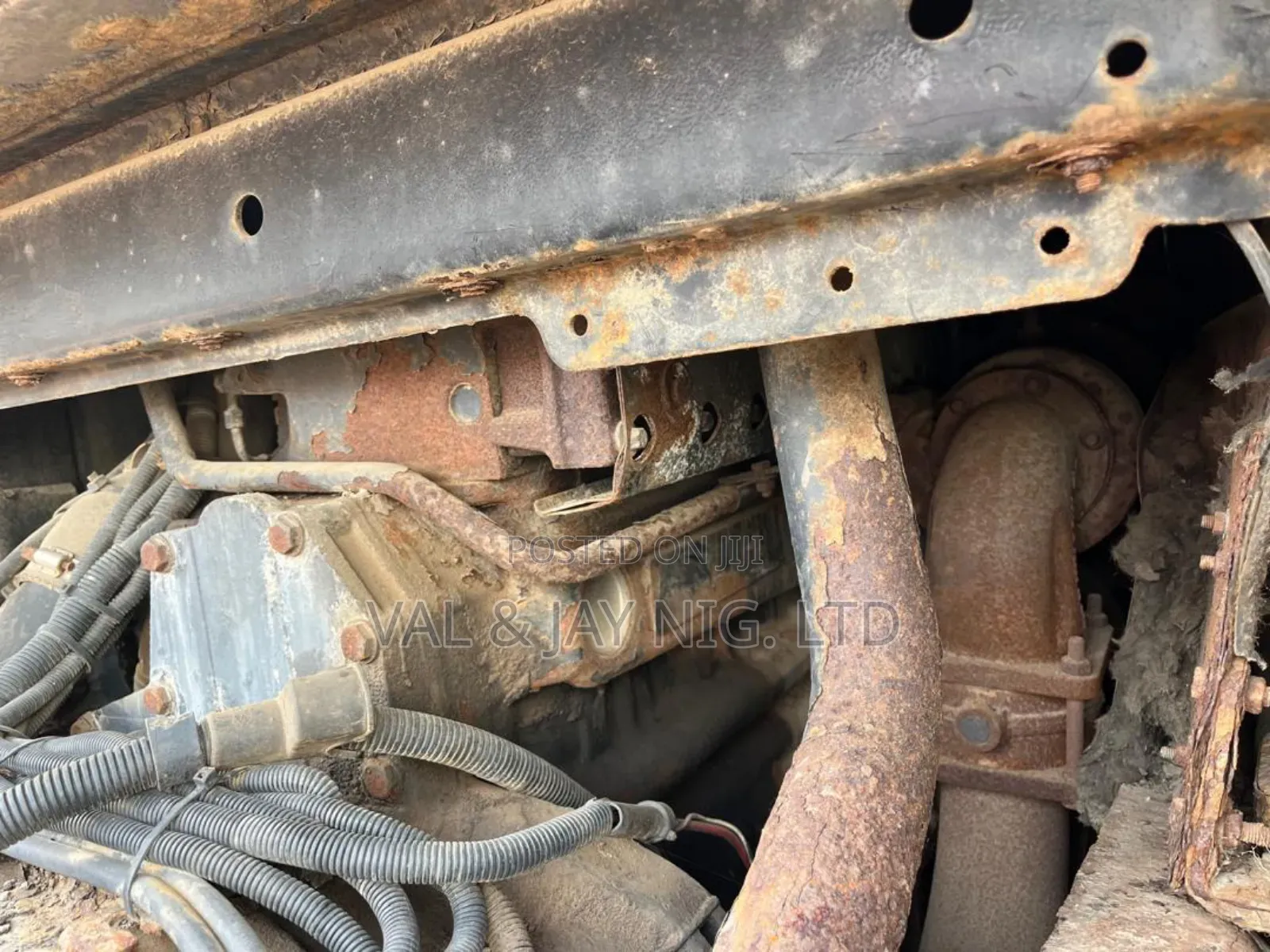Man Diesel Cap /Chassis 8 Tyres - Foreign Use