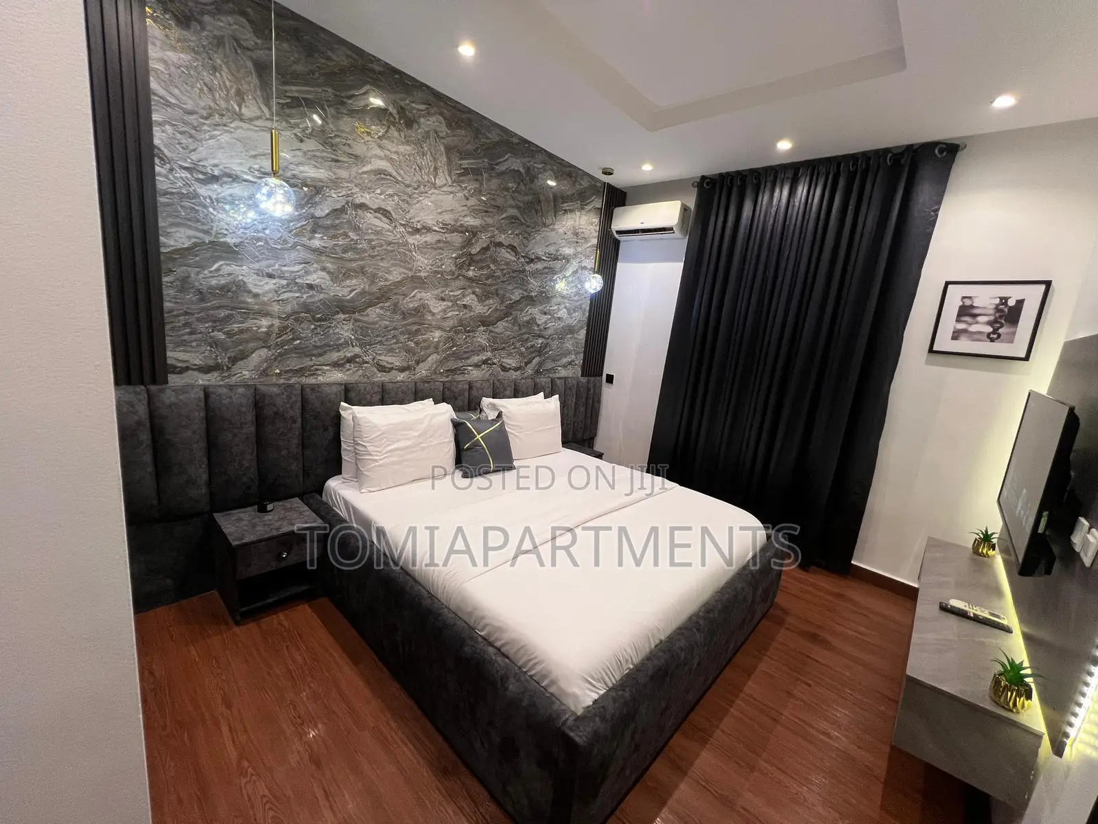 3 Bedroom Shortlet With Pool, Snooker, Ps5 in Lekki Phase 1