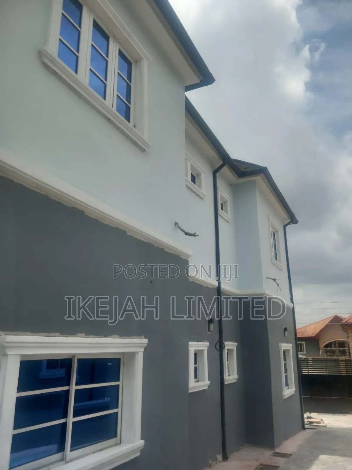 1bdrm Apartment in Omole Phase 1 for rent