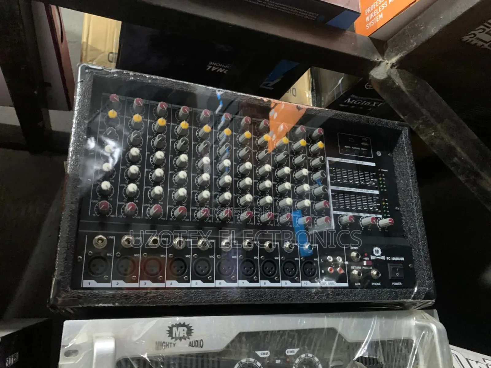 Professional Box Mixer 10 Chanel Mixer Amplifier