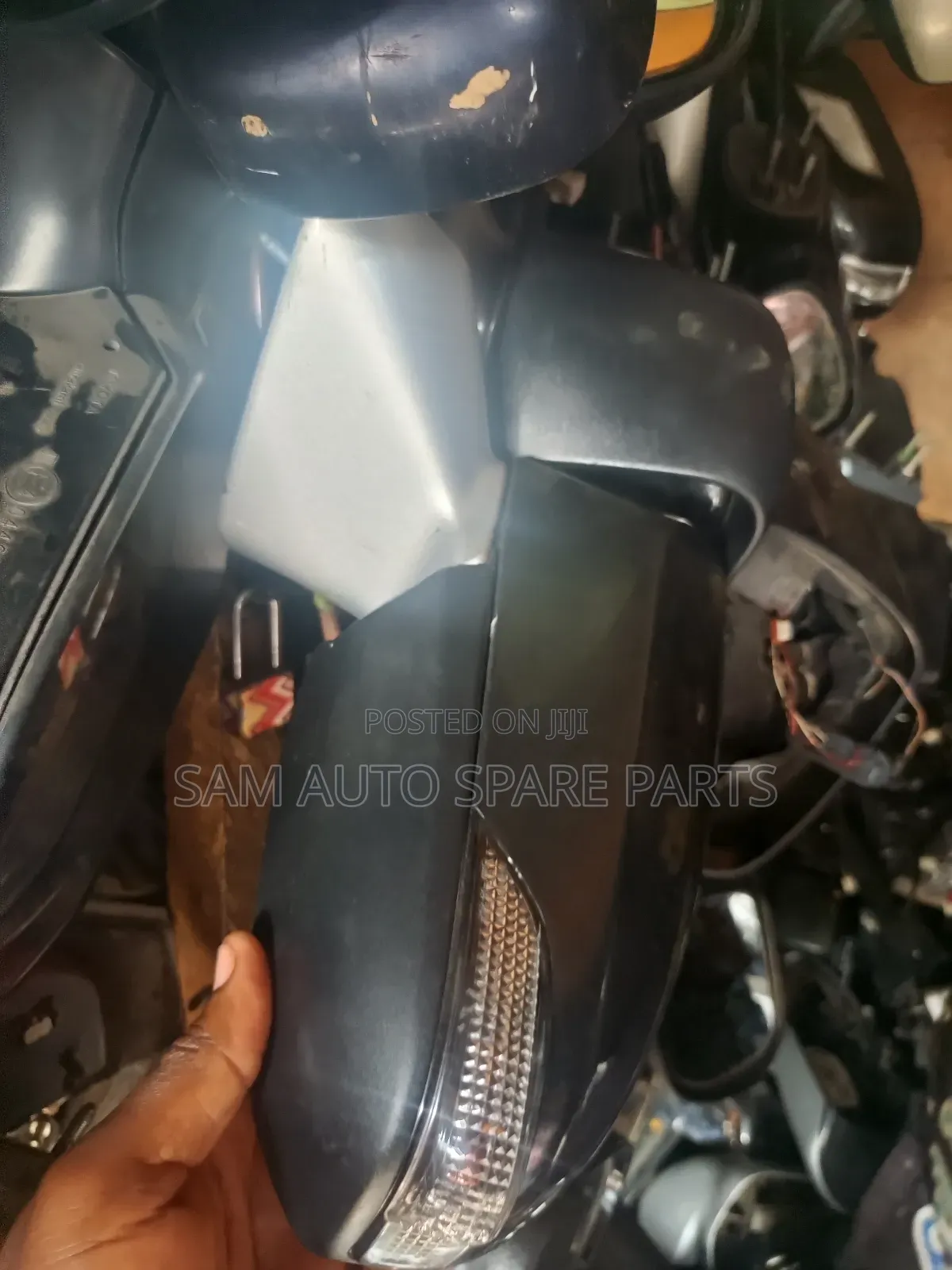 Toyota Venza 2014 Model Complete Side Mirror Normal One