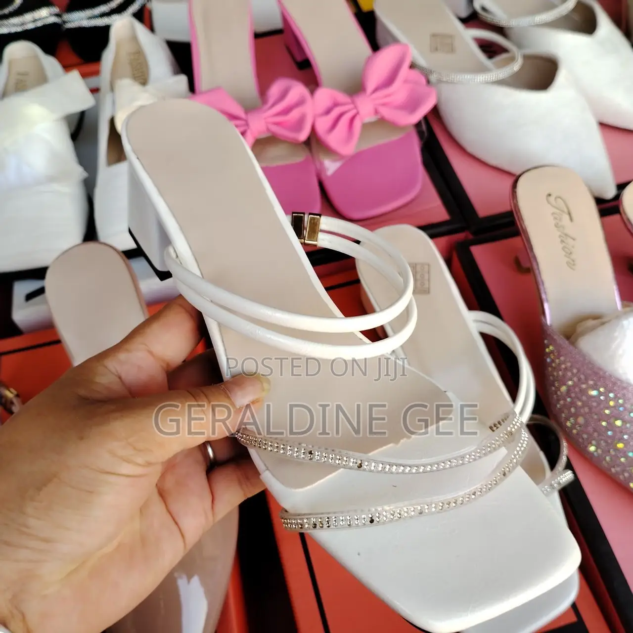 Queens Luxurious Unique Shoes for Any Kind of Outing Types