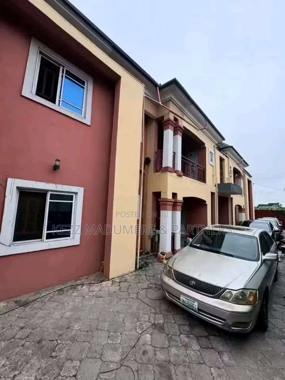 6bdrm Block of Flats in Ozuoba Port Harcourt for sale