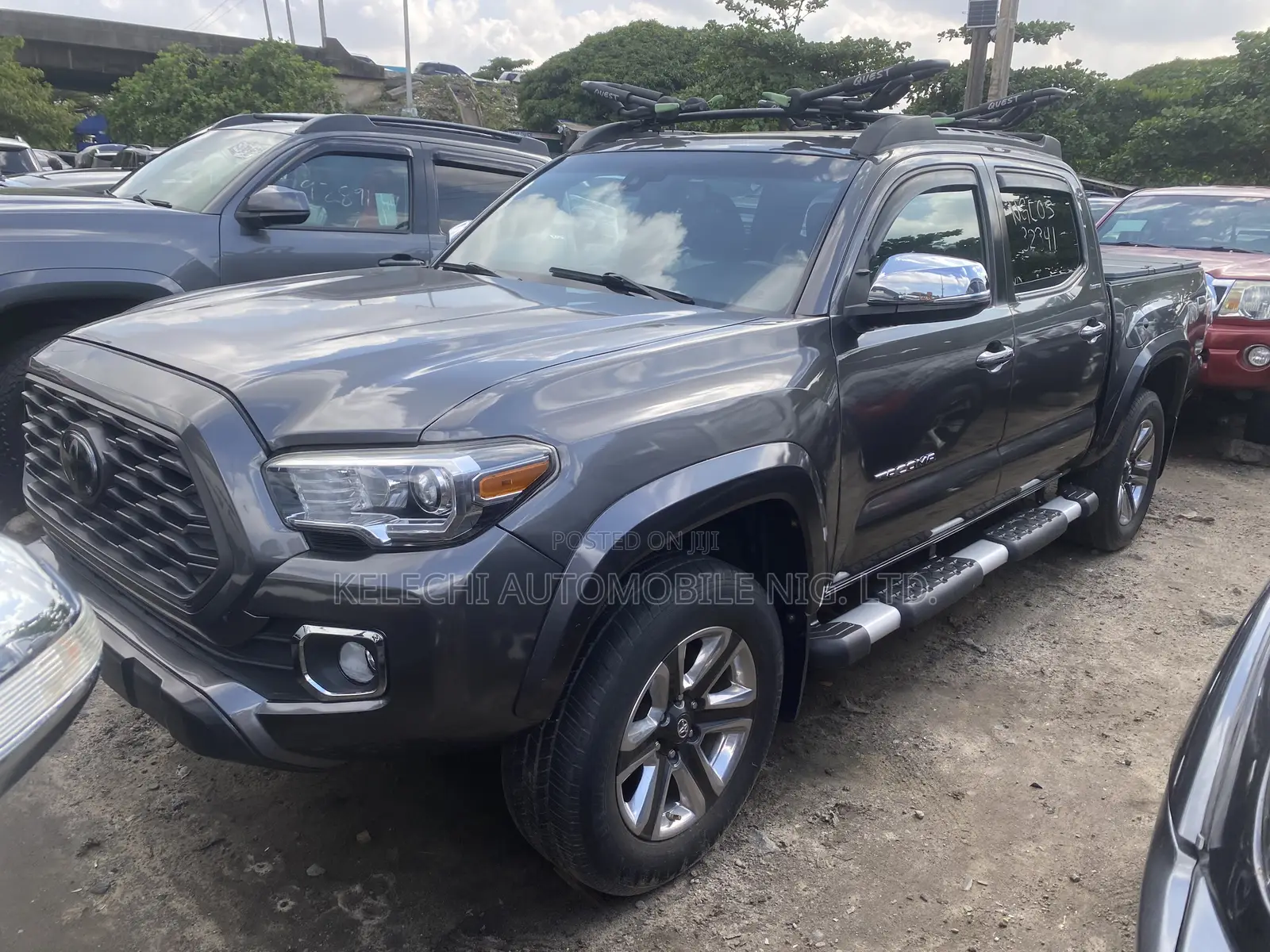Toyota Tacoma Limited V6 4x4 Double Cab 127.4 in. WB 2020 Gray