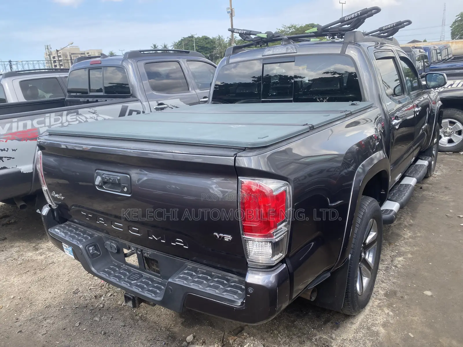 Toyota Tacoma Limited V6 4x4 Double Cab 127.4 in. WB 2020 Gray