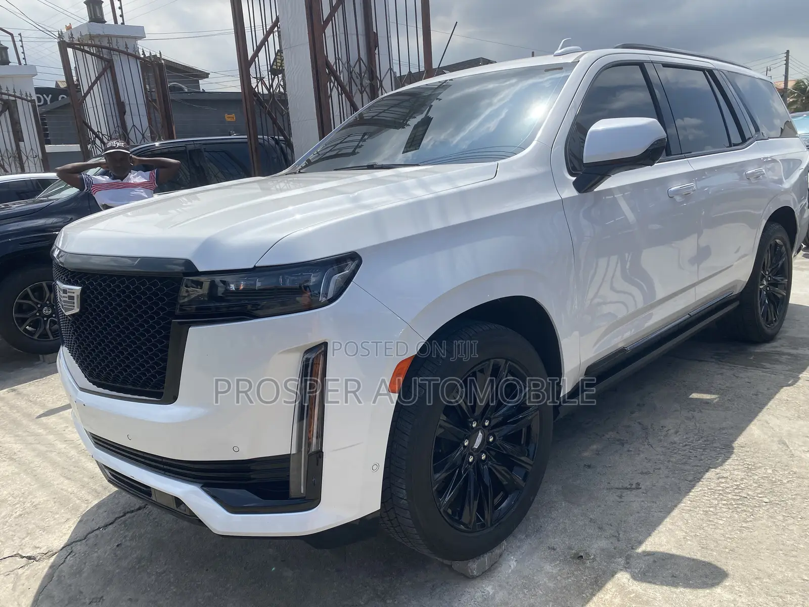 Cadillac Escalade 2023 White