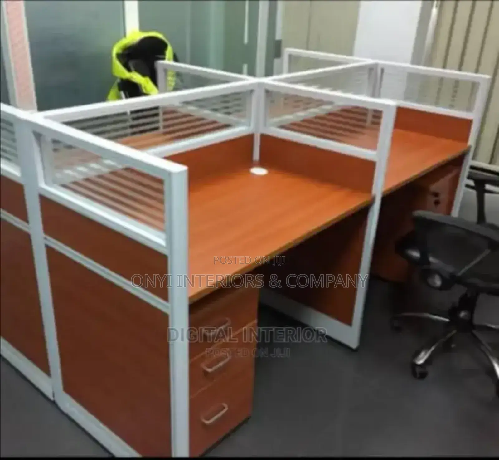 Workstation 4 in 1