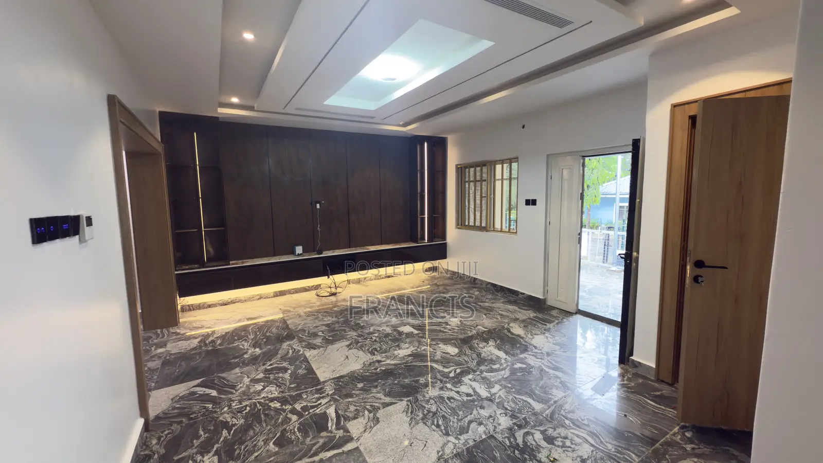 3bdrm Bungalow in Cannan Estate, Dape for sale