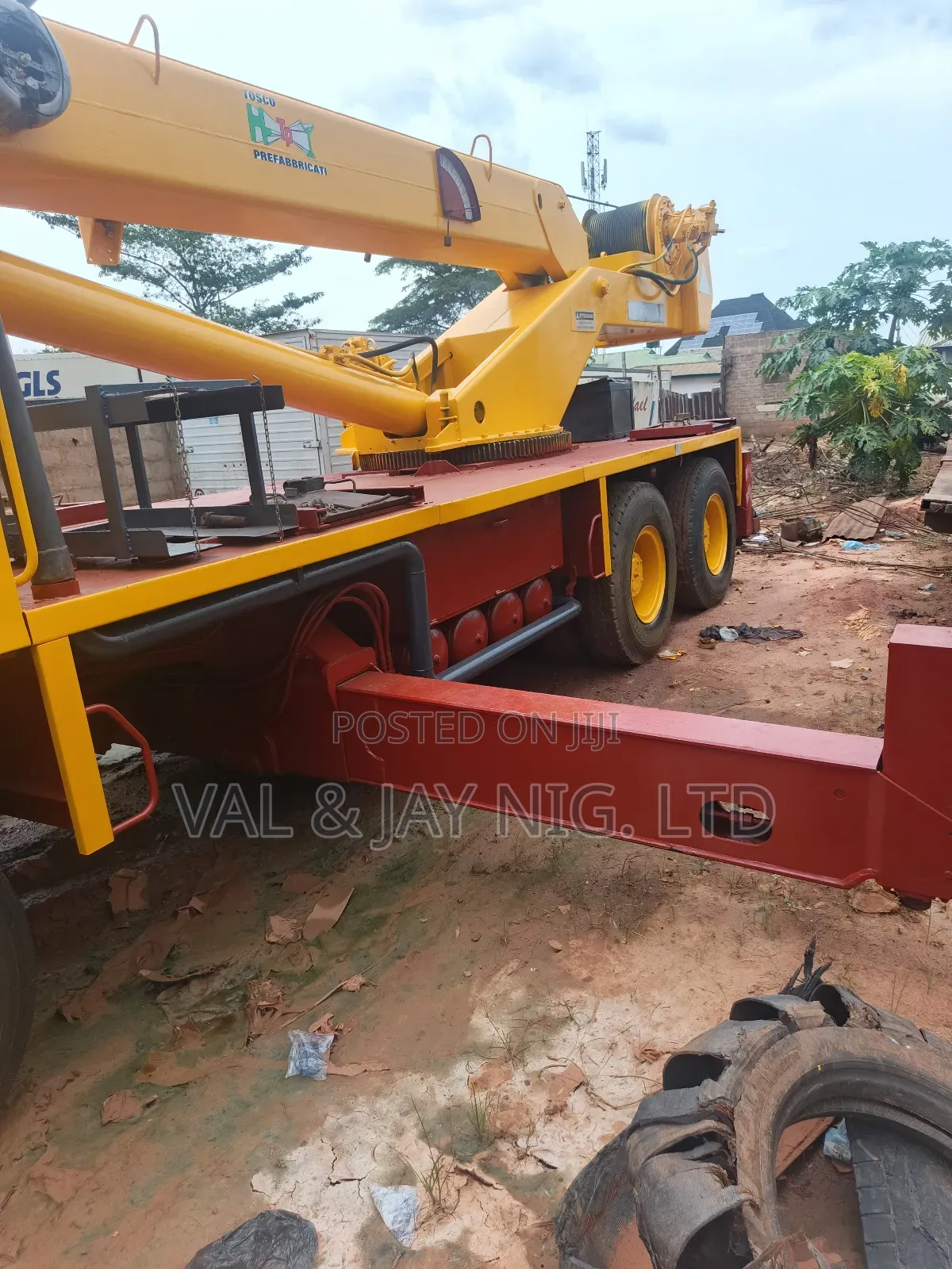 30 Tons Iveco All Terrain Motor Crane - Foreign Use