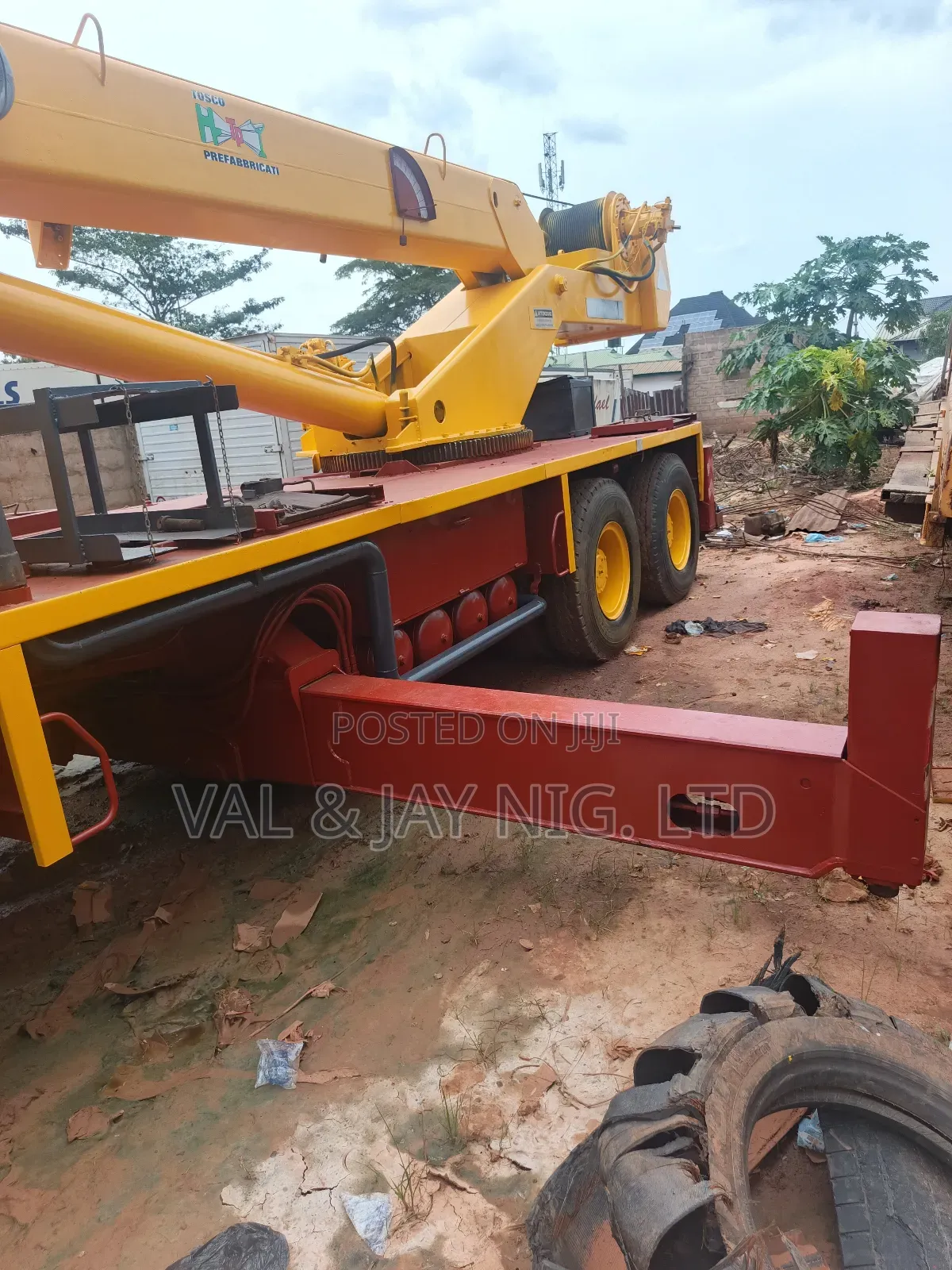 30 Tons Iveco All Terrain Motor Crane - Foreign Use
