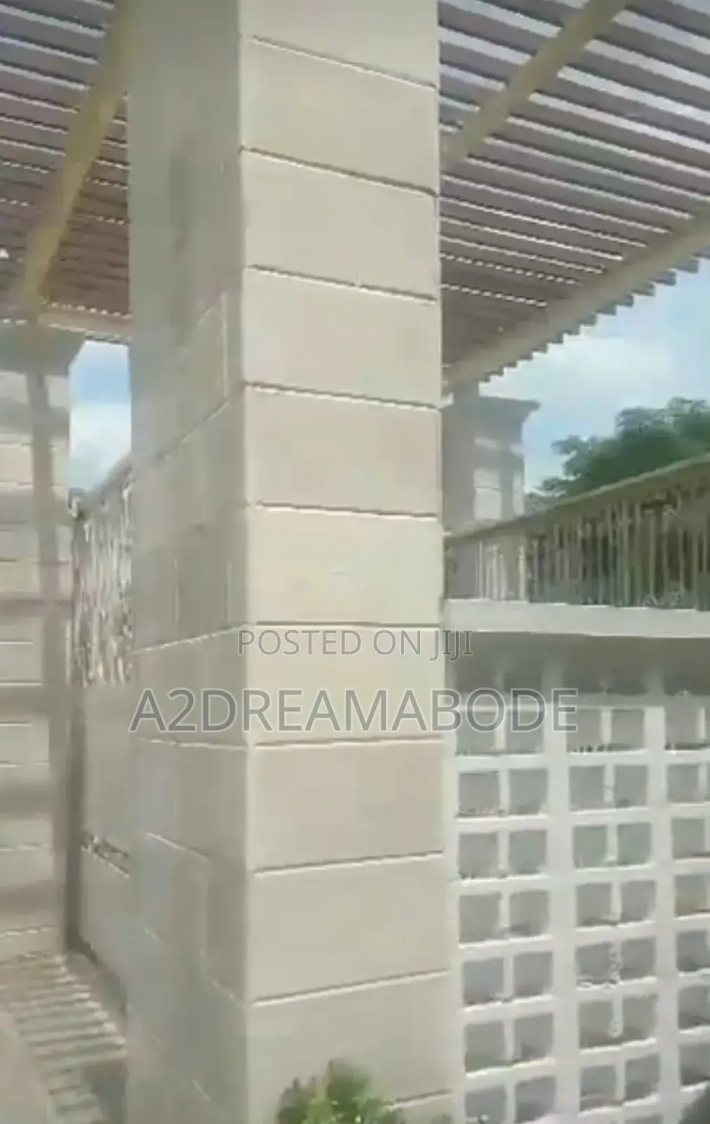 20bdrm Block of Flats in Banana Island, Ikoyi for sale