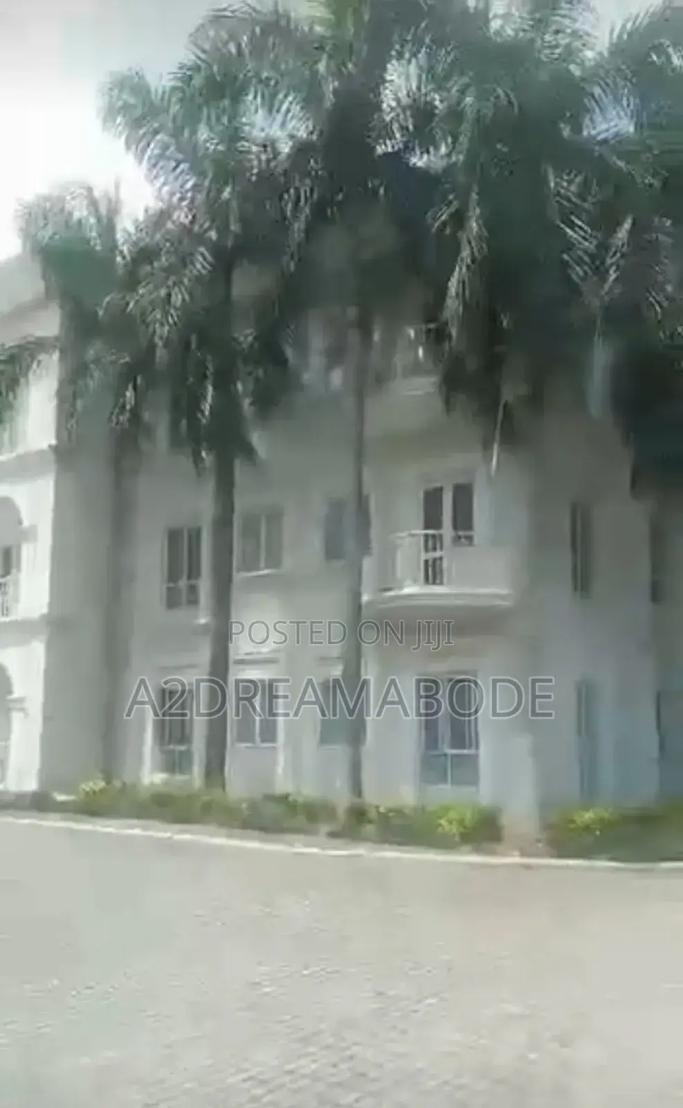 20bdrm Block of Flats in Banana Island, Ikoyi for sale
