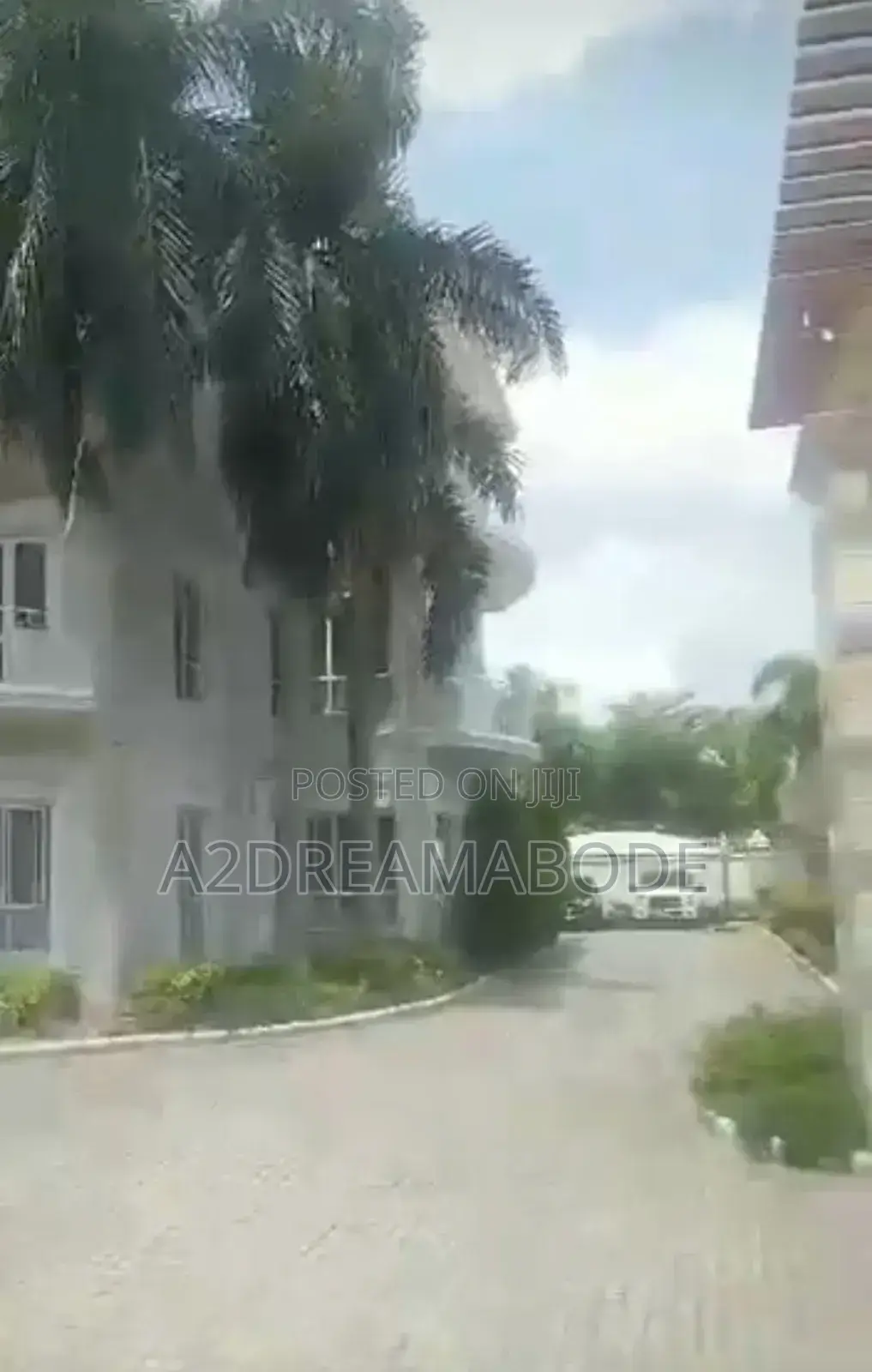 20bdrm Block of Flats in Banana Island, Ikoyi for sale